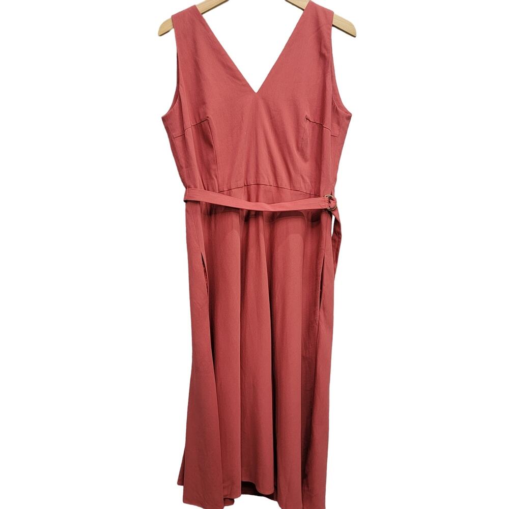 AKRIS PUNTO D-RING BELTED V-NECK MIDI WRAP DRESS, SIZE 10 - Picture 3 of 8